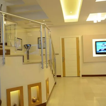 Napa Hotell Denizli (Denizli)